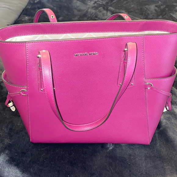 Michael Kors Large Tote - new - Picture 1 of 3
